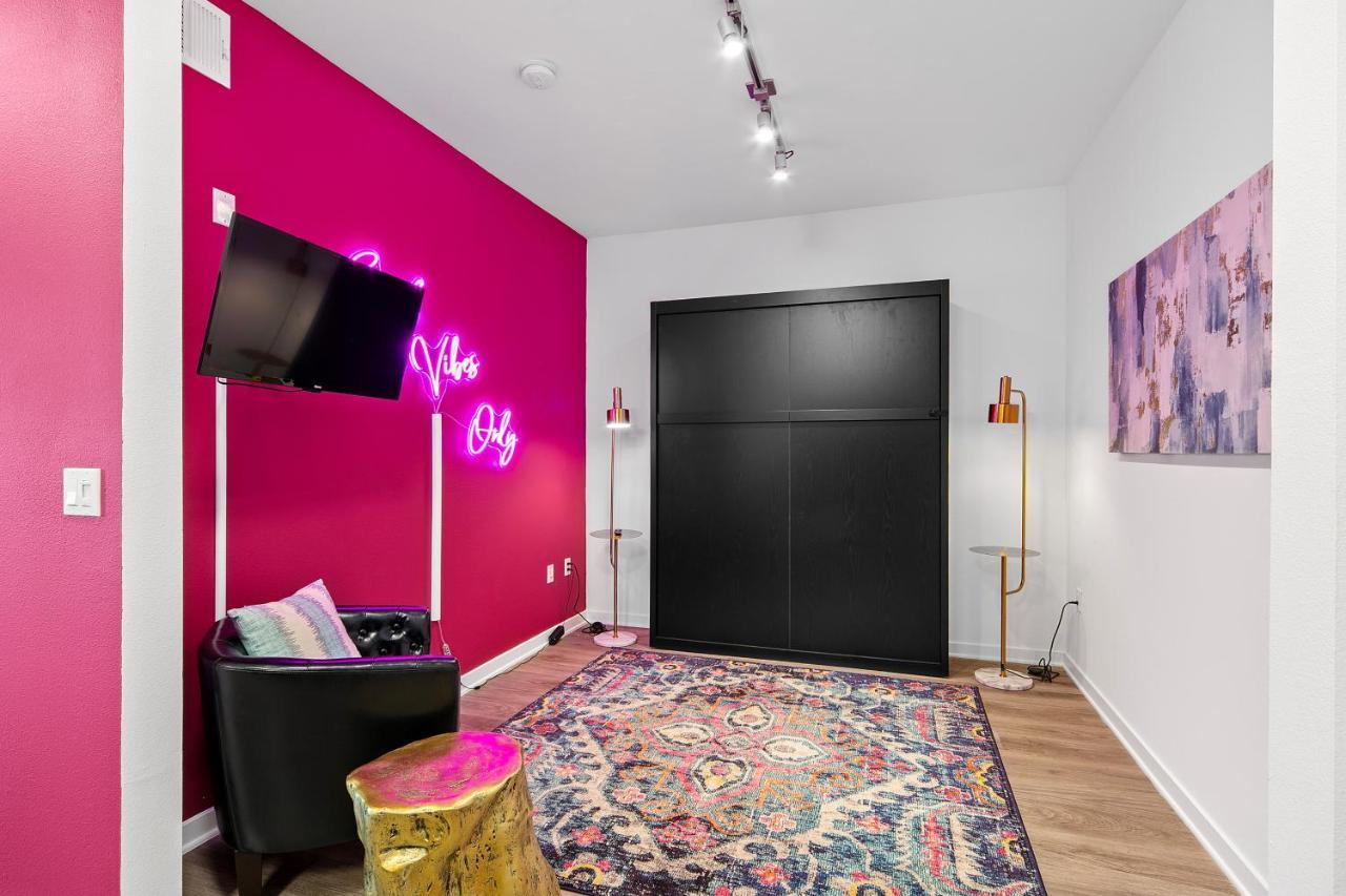 Fairfax District Chic City Oasis 2 Bedroom Apt With Den 136 Los Angeles Buitenkant foto